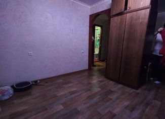 Продам 1-ком. квартиру, 29 м2, Нижнекамск, улица Гагарина, 7