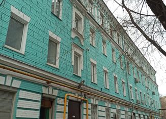 Сдам трехкомнатную квартиру, 67 м2, Москва, Новослободская улица, 14/19с8, Новослободская улица