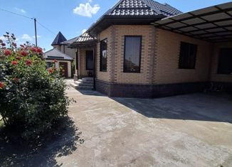 Продаю дом, 110 м2, Белореченск, улица Победы, 82