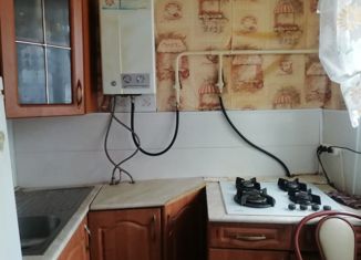 Продам 1-ком. квартиру, 31 м2, Красное Село, улица Спирина, 12