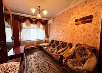 Двухкомнатная квартира на продажу, 38 м2, Ростовская область, Пролетарская улица, 176