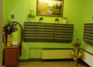 Продается 3-комнатная квартира, 80.9 м2, Москва, улица Маршала Савицкого, 8, станция Щербинка