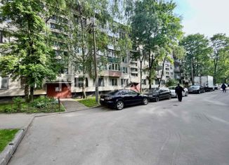 Двухкомнатная квартира на продажу, 45 м2, Санкт-Петербург, улица Дыбенко, 22к4, муниципальный округ Невский