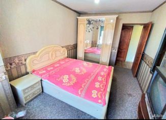 Трехкомнатная квартира на продажу, 69 м2, Петропавловск-Камчатский, улица Академика Курчатова, 7, микрорайон Горизонт-Север