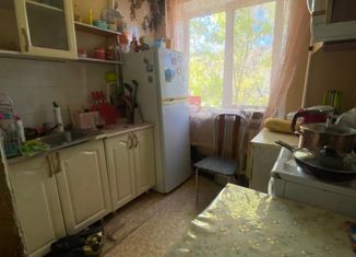 Продажа двухкомнатной квартиры, 45 м2, село Ленинское, улица Ленина, 3