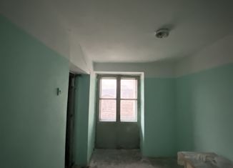 Продам 1-комнатную квартиру, 11 м2, Березники, Юбилейная улица, 112