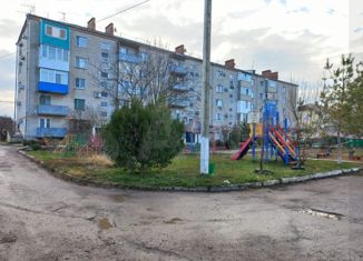 Продажа 3-ком. квартиры, 67 м2, станица Брюховецкая, микрорайон МКК, 12