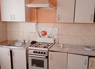 Продам 2-комнатную квартиру, 44 м2, Энгельс, Нефтяная улица, 14