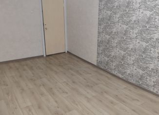 Продажа 2-комнатной квартиры, 48 м2, Кириши, улица Энергетиков, 17