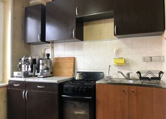 Продаю 2-ком. квартиру, 47 м2, Москва, улица Молдагуловой, 10к3, метро Выхино