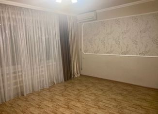 3-комнатная квартира на продажу, 68.4 м2, поселок Койсуг, улица Максима Горького, 661/1
