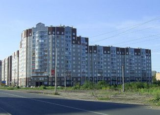 Продаю трехкомнатную квартиру, 95.6 м2, Ленинградская область, Рощинская улица, 1А