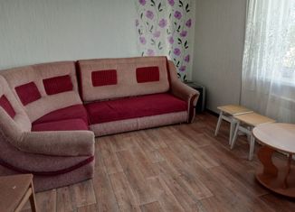 Продам 2-комнатную квартиру, 50.4 м2, село Орловка, Качинское шоссе, 5