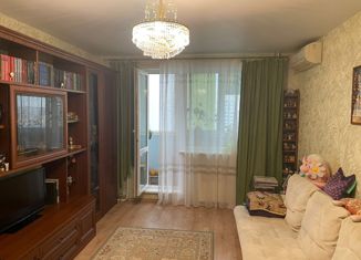 Продам 1-комнатную квартиру, 37 м2, Москва, улица Грекова, 5, улица Грекова