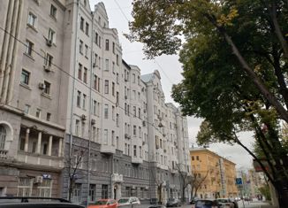 Продам 2-ком. квартиру, 60 м2, Москва, улица Чаянова, 10с1, улица Чаянова