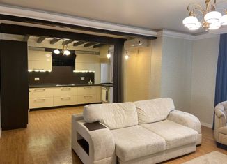 2-ком. квартира на продажу, 70 м2, Казань, улица Салиха Батыева, 1, ЖК Изумрудный Город