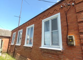 Продается дом, 70 м2, посёлок городского типа Тлюстенхабль, улица Бжигакова, 25