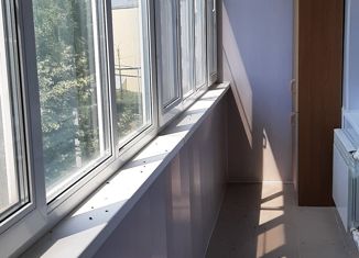 Продам 4-комнатную квартиру, 76.6 м2, Рузаевка, улица Юрасова, 24