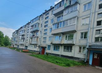 Продается 2-ком. квартира, 47.9 м2, Ленинградская область, деревня Извара, 1