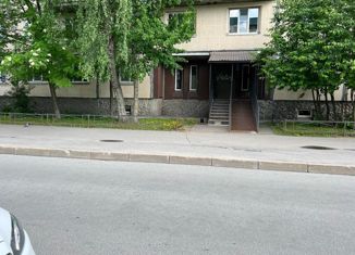 Продам 2-комнатную квартиру, 48.3 м2, Санкт-Петербург, улица Маршала Новикова, 7, муниципальный округ Озеро Долгое