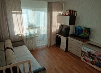 Продажа 2-комнатной квартиры, 44.5 м2, Череповец, улица Краснодонцев, 46