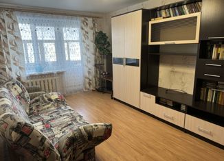 Продается двухкомнатная квартира, 47 м2, Свердловская область, улица Чкалова, 9