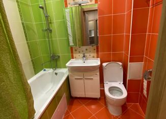 Сдаю в аренду однокомнатную квартиру, 40 м2, Йошкар-Ола, Фестивальная улица, 62Б