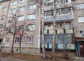 Продам 2-комнатную квартиру, 55.4 м2, Сосновоборск, улица Труда, 7