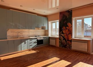 Продам таунхаус, 80 м2, село Кармаскалы, Центральная улица, 1