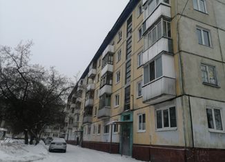 Продажа 2-комнатной квартиры, 44.6 м2, Северск, улица Калинина, 66