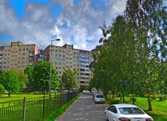 Продам 4-ком. квартиру, 73.9 м2, Санкт-Петербург, Белорусская улица, 16к2, Красногвардейский район