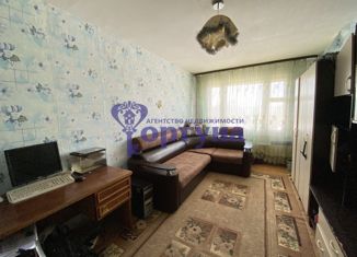 Продажа двухкомнатной квартиры, 49.5 м2, Саянск, Солнечный микрорайон, 11