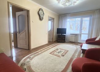 Продается четырехкомнатная квартира, 61.2 м2, Петропавловск-Камчатский, улица Чубарова, 10