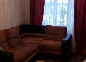 Сдается 3-ком. квартира, 64 м2, Ревда, улица Кирзавод, 25