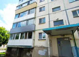 Продам трехкомнатную квартиру, 56.1 м2, Курган, проспект Конституции, 64А