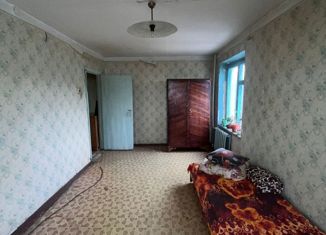 Продается трехкомнатная квартира, 60.6 м2, Зверево, улица Обухова, 49