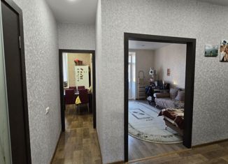 Продается 2-комнатная квартира, 57.2 м2, Осинники, улица Победы, 16