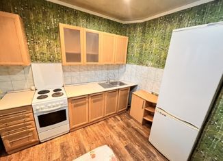 Продаю 3-комнатную квартиру, 70 м2, Таганрог, 1-я Котельная улица, 77/3