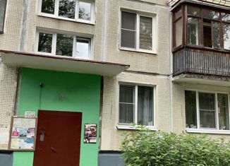 Продажа 2-комнатной квартиры, 45.5 м2, Санкт-Петербург, Авангардная улица, 5, муниципальный округ Урицк