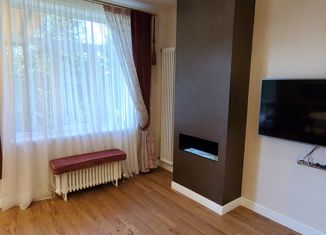 Продам таунхаус, 210.1 м2, Пермь, Виноградная улица, 38, Свердловский район