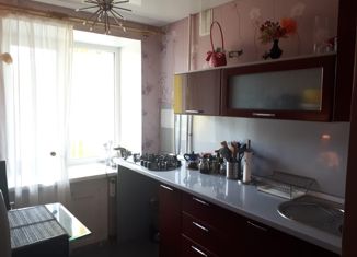 Продаю трехкомнатную квартиру, 56 м2, Свердловская область, улица Сулимова, 25