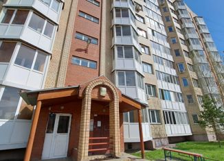 Продается 1-комнатная квартира, 41 м2, Челябинская область, улица Жукова, 14