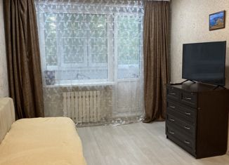 Продается 2-ком. квартира, 43.6 м2, Камчатский край, улица Николаевой-Терешковой В.В., 1