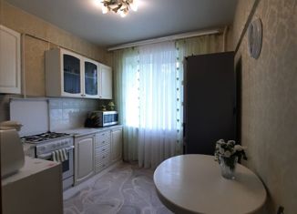 Трехкомнатная квартира на продажу, 72 м2, Москва, Чистопольская улица, 2к2, Чистопольская улица