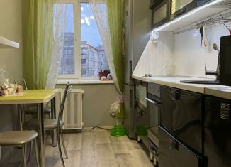 Продается 2-комнатная квартира, 41.1 м2, Коми, улица Морозова, 147