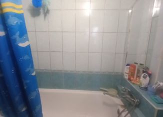 Продажа 3-ком. квартиры, 57 м2, рабочий посёлок Красный Октябрь, улица Нефтяников, 34