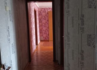 Продам 3-комнатную квартиру, 50 м2, село Ребриха, 1-я Набережная улица, 1