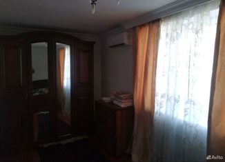 Сдаю трехкомнатную квартиру, 51 м2, Дербент, улица М. Далгата, 1