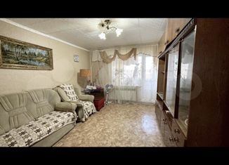 Продается 2-ком. квартира, 43 м2, Менделеевск, улица Фомина, 24