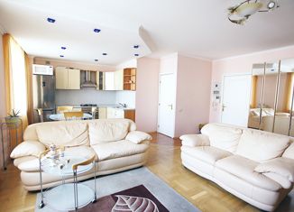 Продается 2-ком. квартира, 56.3 м2, Москва, Ленинский проспект, 77к1, метро Университет